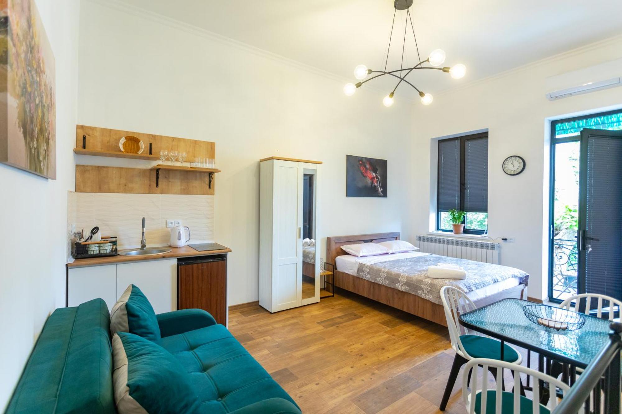 Appartamento Mulberry Ბჟოლები Kutaisi Esterno foto